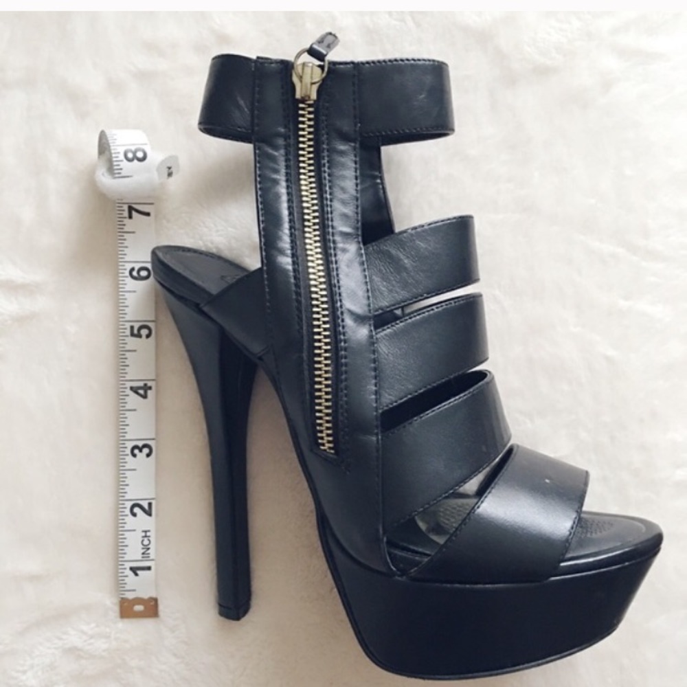 Steve Madden black zip platform high heel